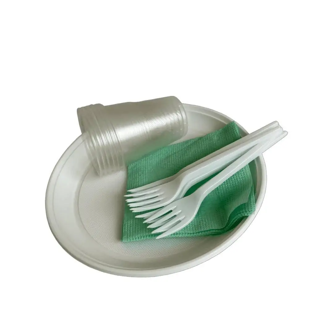 Набір посуду на 6 персон (тарілка, стакан,веделка, серветка)