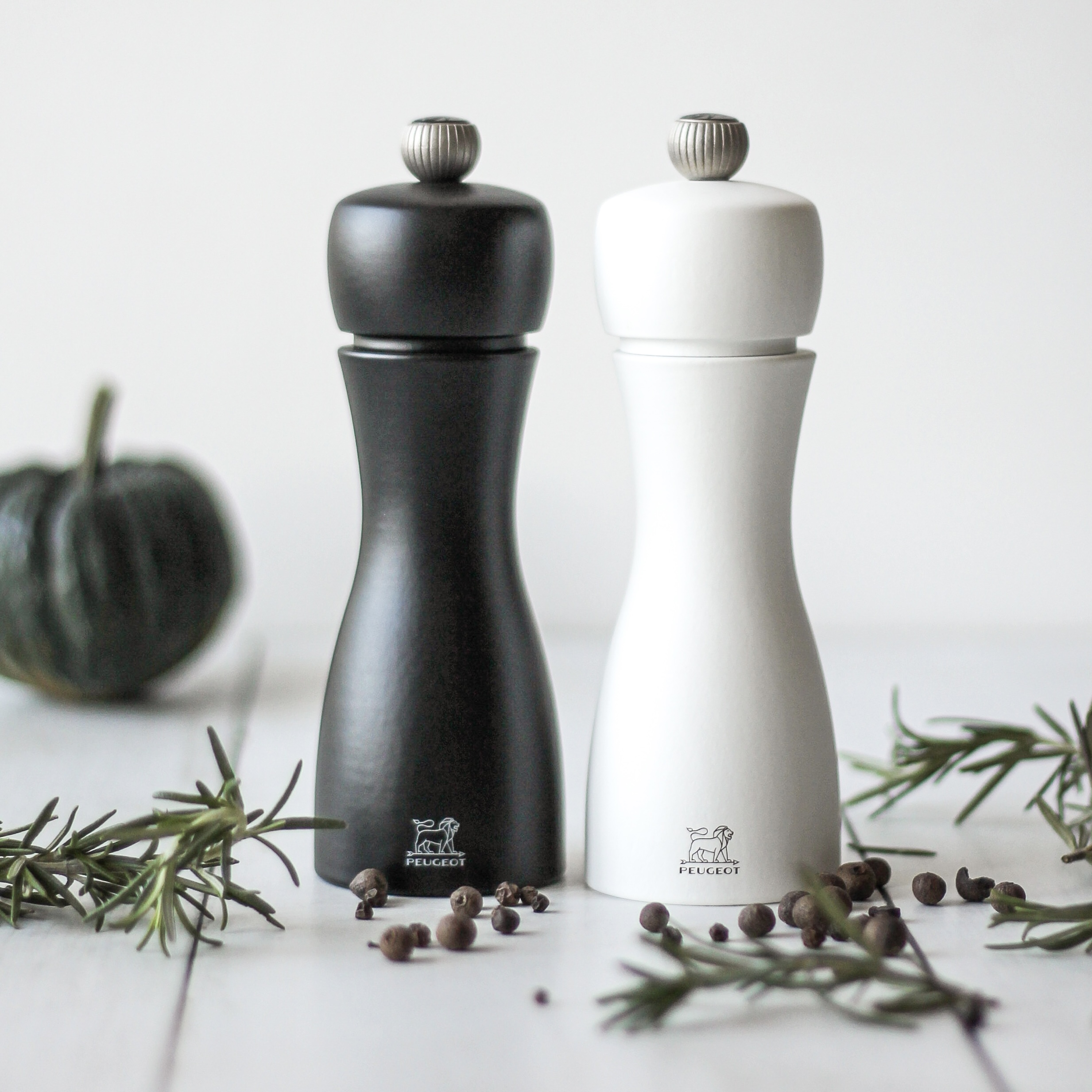 Набір млинкiв для солі та перцю Peugeot 15 см